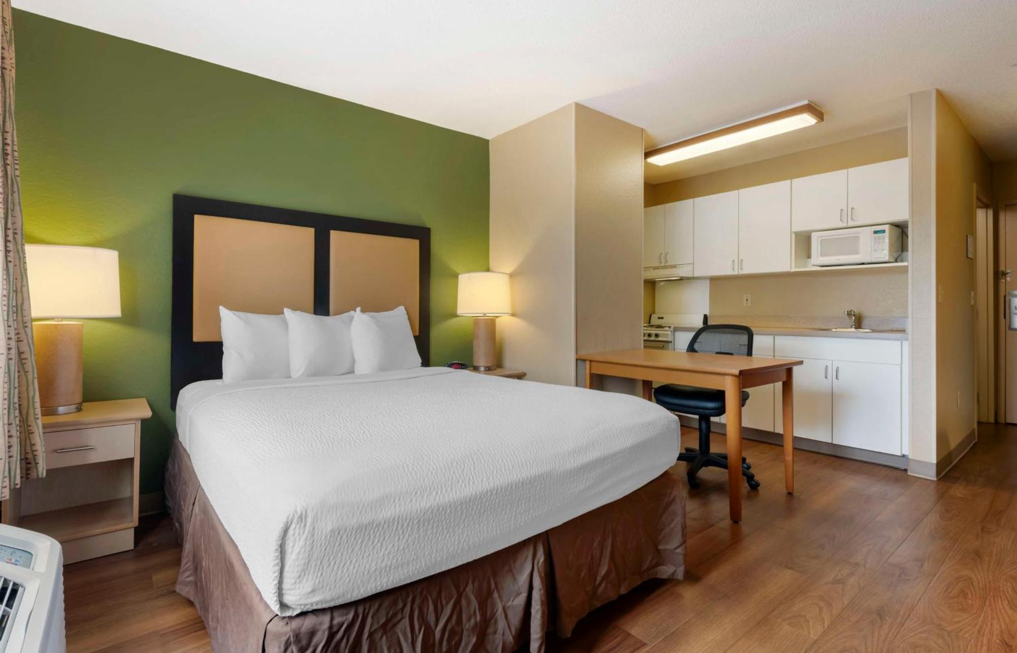 เอ็กซ์เทนด์ สเตย์ อเมริกา เมลเบิร์นแอร์พอร์ต Hotel ภายนอก รูปภาพ